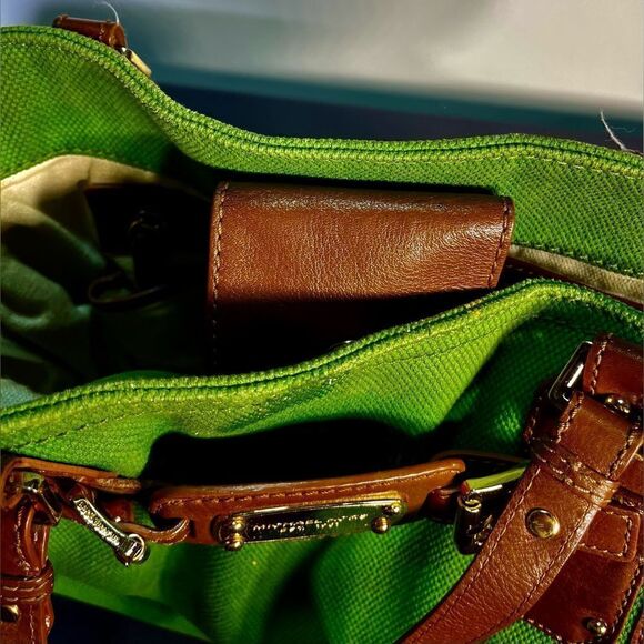 Michael Kors - Vintage Canvas Green Hobo Bag - Picture 3 of 8